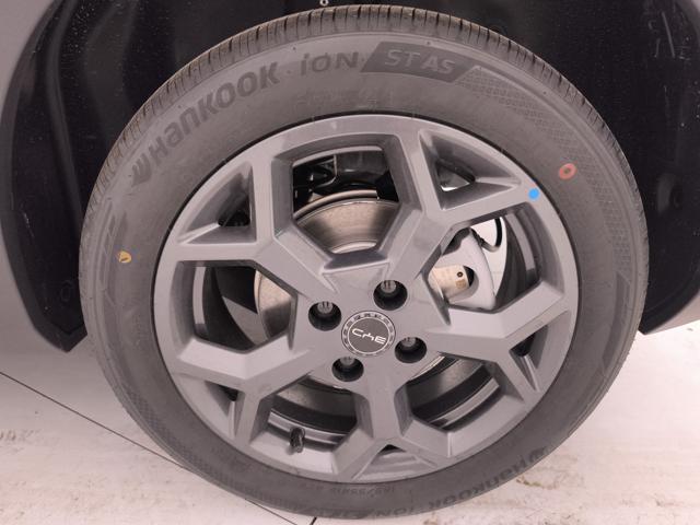 BYD Dolphin Surf usata, con Fari LED