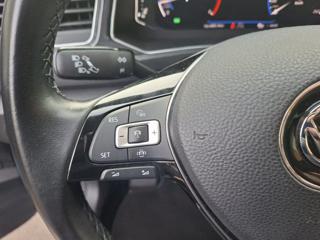 VOLKSWAGEN T-Roc usata 52