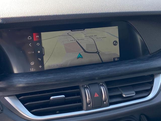 ALFA ROMEO Stelvio usata, con Park Distance Control