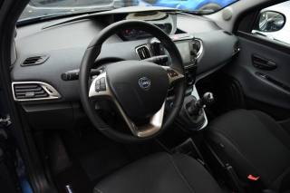 LANCIA Ypsilon usata, con Autoradio