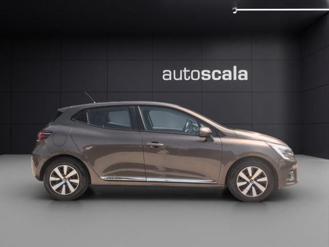 RENAULT Clio usata, con Boardcomputer