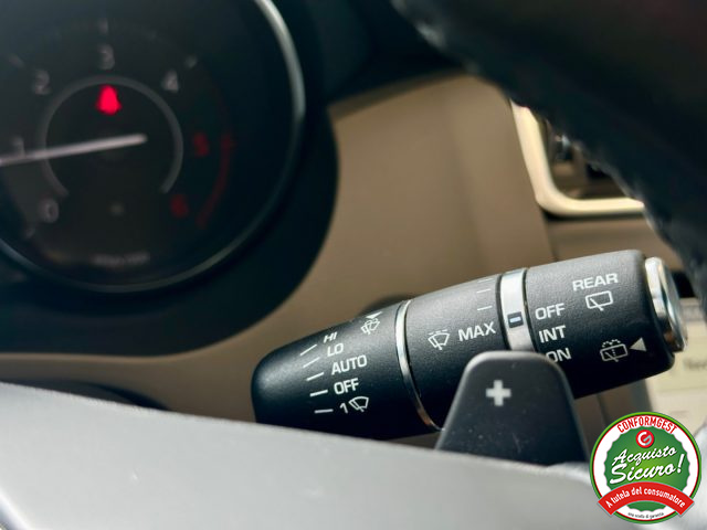 JAGUAR E-Pace usata, con Sistema di navigazione
