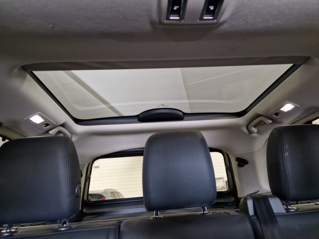 LAND ROVER Discovery usata, con Volante in pelle