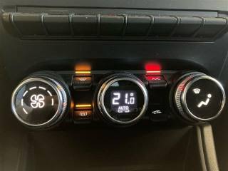 RENAULT Captur usata 22