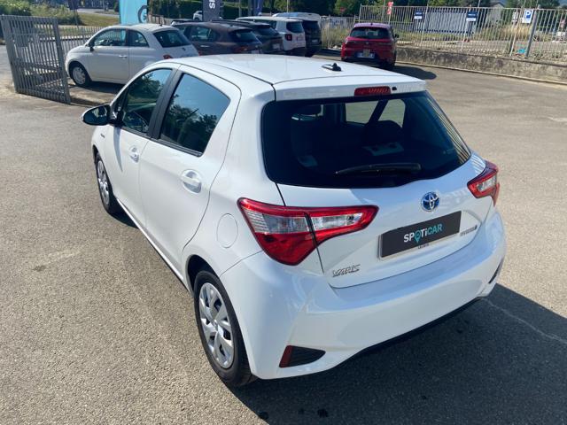 TOYOTA Yaris usata 26