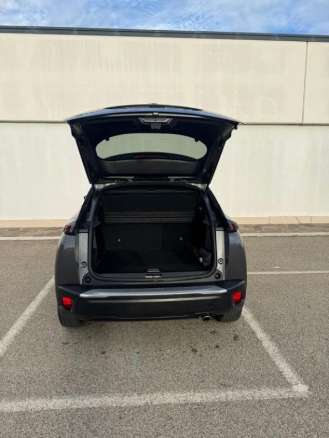 PEUGEOT 2008 usata, con Cerchi in lega