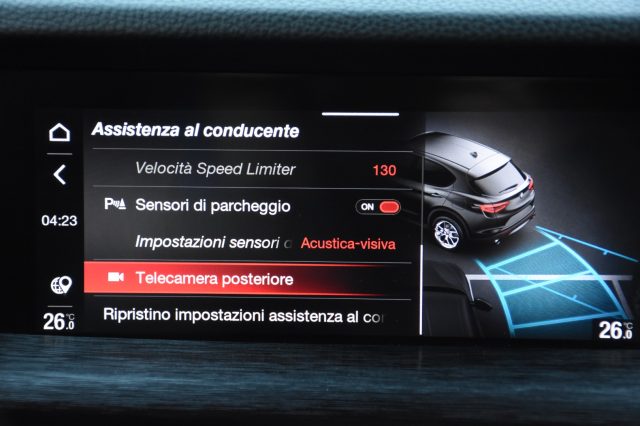 ALFA ROMEO Stelvio usata, con Volante in pelle