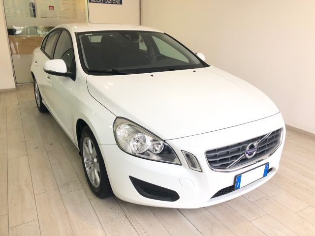 VOLVO S60 usata, con Airbag laterali