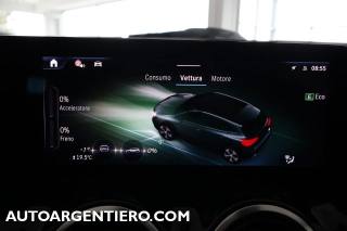 MERCEDES-BENZ GLA 180 usata, con Portellone posteriore elettrico