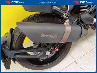 HUSQVARNA SVARTPILEN 701 usata 7