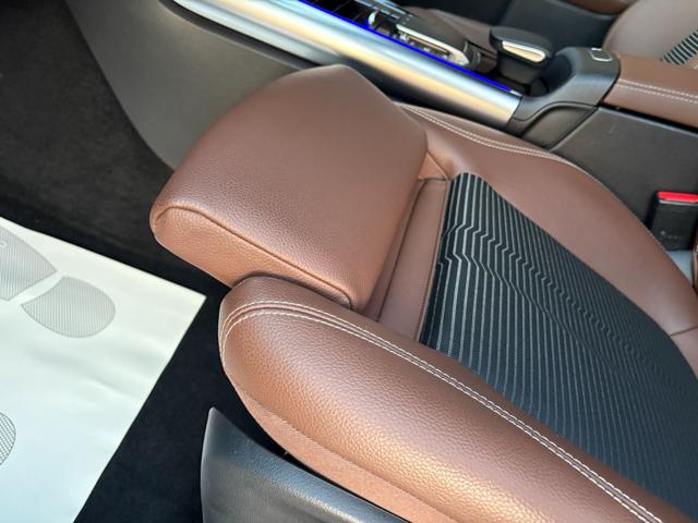 MERCEDES-BENZ GLA 200 usata, con Luci diurne