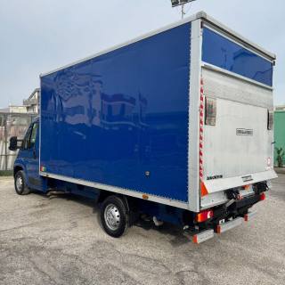 PEUGEOT  usata 4