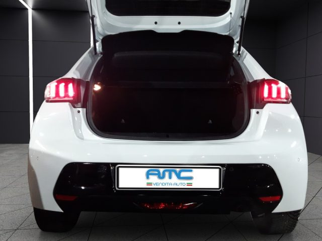 PEUGEOT 208 usata, con Touch screen