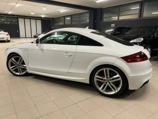 AUDI TT usata, con Autoradio