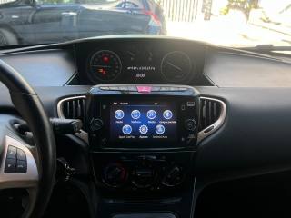 LANCIA Ypsilon usata, con Touch screen