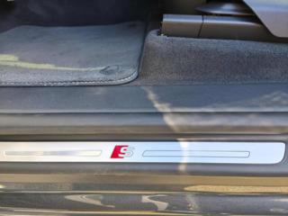 AUDI Q8 usata, con Sedile posteriore sdoppiato