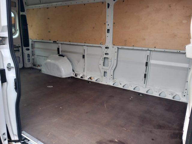 PEUGEOT Boxer usata, con ESP