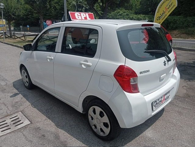 SUZUKI Celerio usata, con Boardcomputer