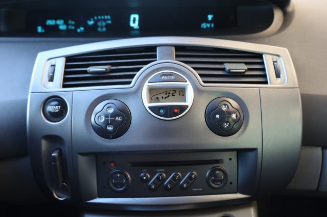 RENAULT Scenic usata 35