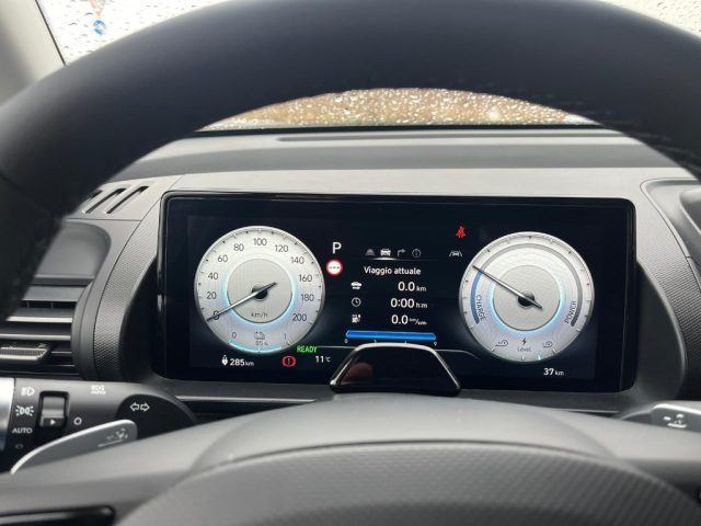 HYUNDAI INSTER usata, con Controllo automatico clima