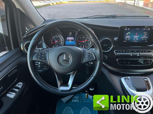 MERCEDES-BENZ V 220 usata, con Sedili riscaldati