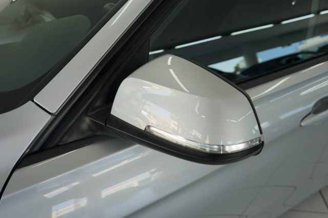 BMW 318 usata, con Portellone posteriore elettrico