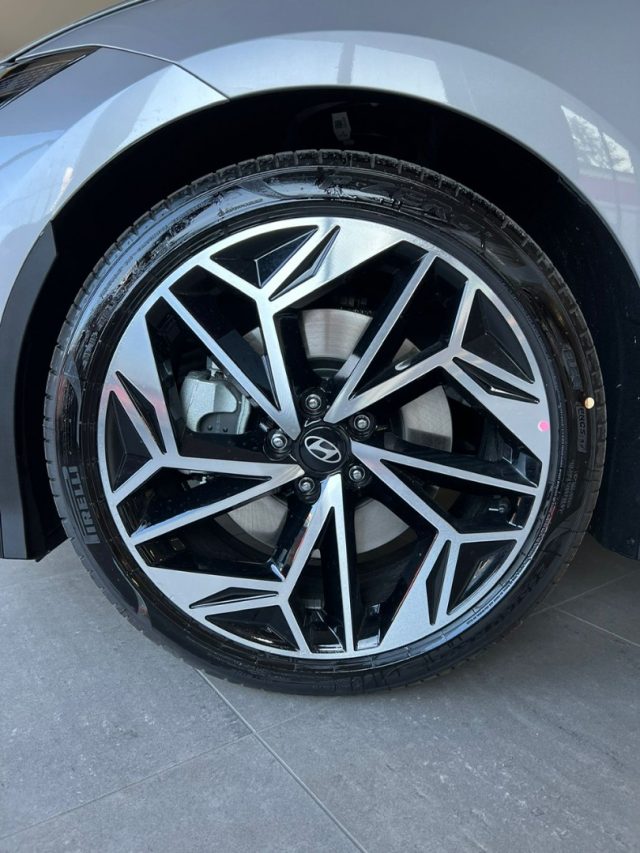 HYUNDAI Ioniq 6 usata, con Controllo automatico clima