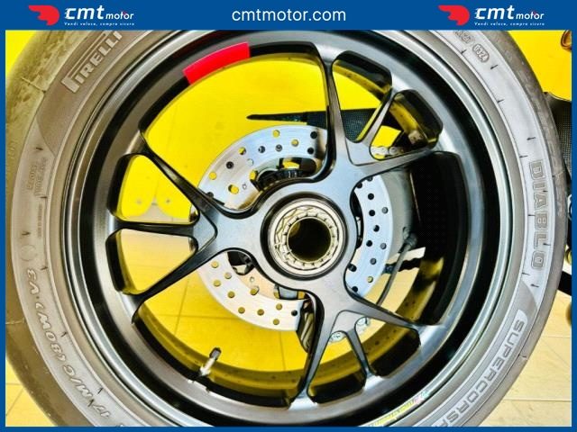 DUCATI Panigale V4 usata 12