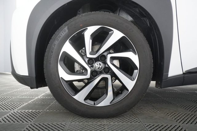 TOYOTA Aygo X usata 12