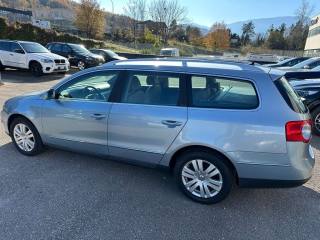 VOLKSWAGEN Passat usata, con Airbag Passeggero