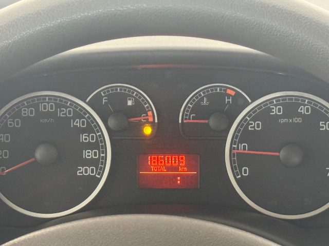 FIAT Punto usata 9