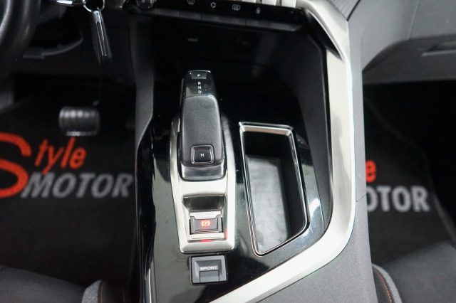 PEUGEOT 3008 usata, con Ruotino