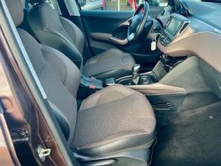 PEUGEOT 2008 usata, con Climatizzatore