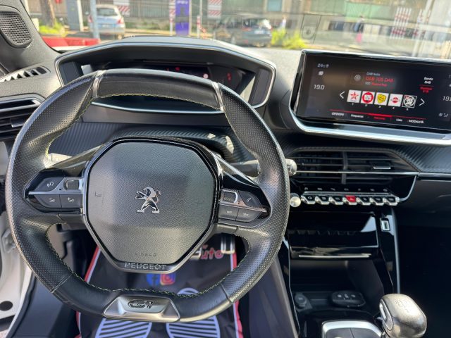 PEUGEOT 2008 usata, con Fendinebbia
