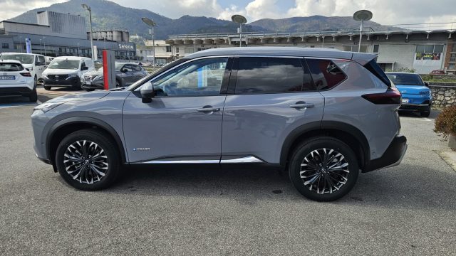 NISSAN X-Trail usata, con Autoradio