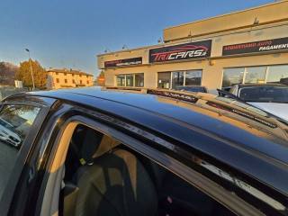 TOYOTA Yaris usata 13