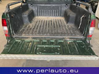 NISSAN Navara usata, con USB