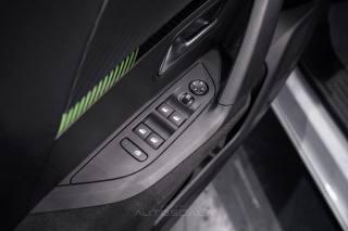 PEUGEOT 2008 usata, con Fari LED