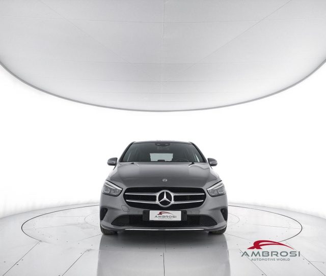 MERCEDES-BENZ B 180 usata 4