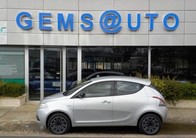 LANCIA Ypsilon usata, con Bluetooth