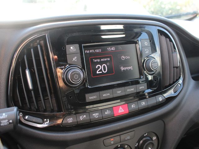 FIAT Doblo usata, con Specchietti laterali elettrici