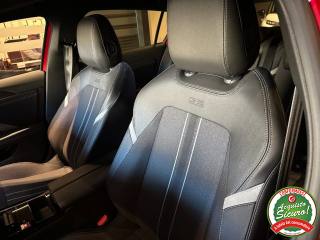 OPEL Astra usata, con Leve al volante