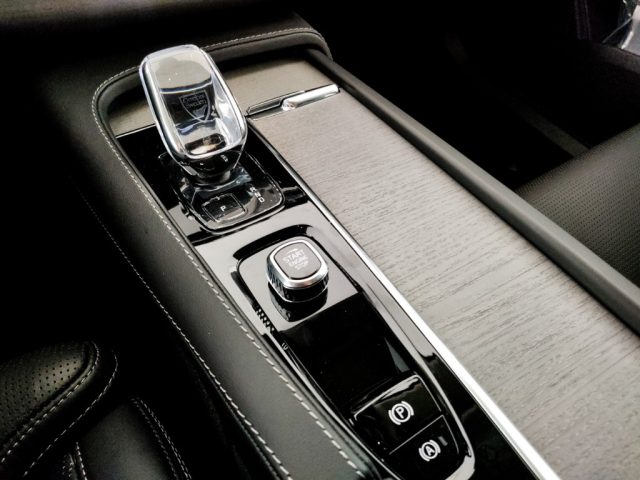 VOLVO XC90 usata, con Interni in pelle