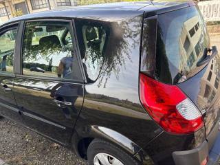 RENAULT Grand Scenic usata, con Autoradio