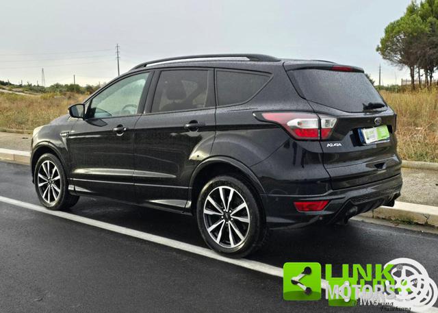 FORD Kuga usata, con Bluetooth