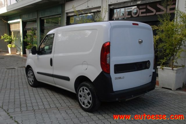 FIAT Doblo usata, con Airbag laterali