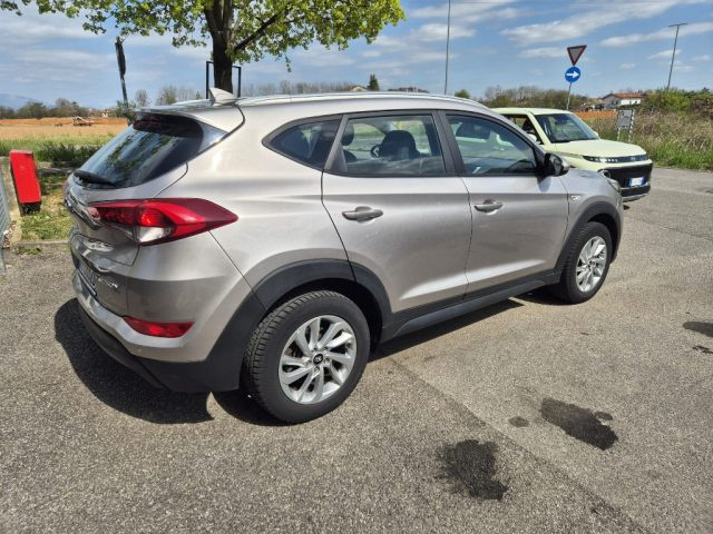 HYUNDAI Tucson usata, con Airbag