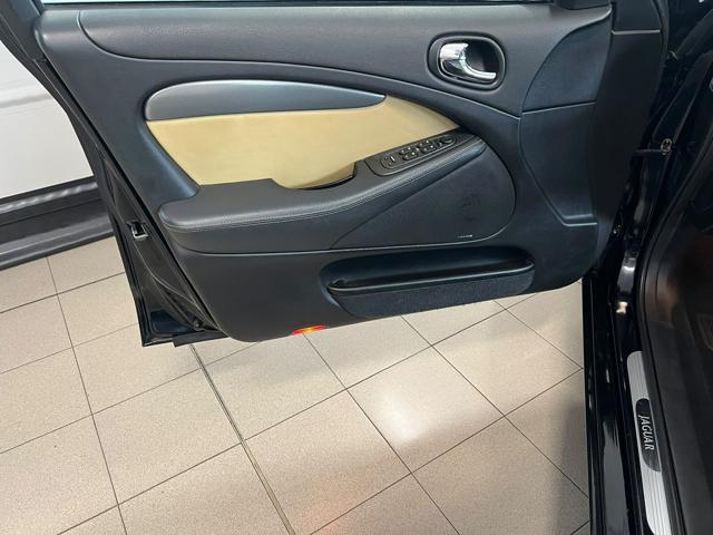JAGUAR S-Type usata, con Cerchi in lega