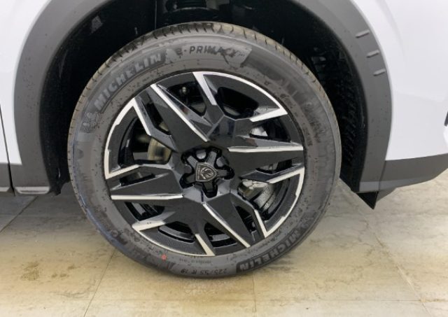 PEUGEOT 5008 usata, con Chiusura centralizzata