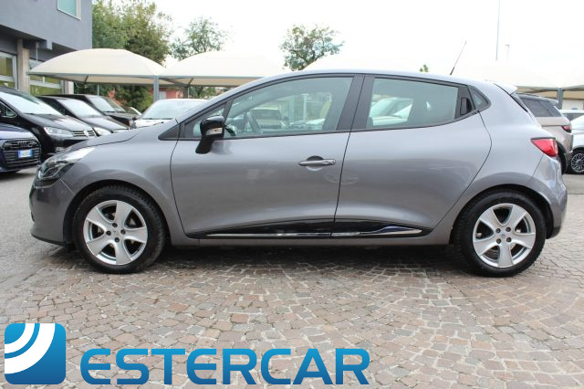 RENAULT Clio usata 14